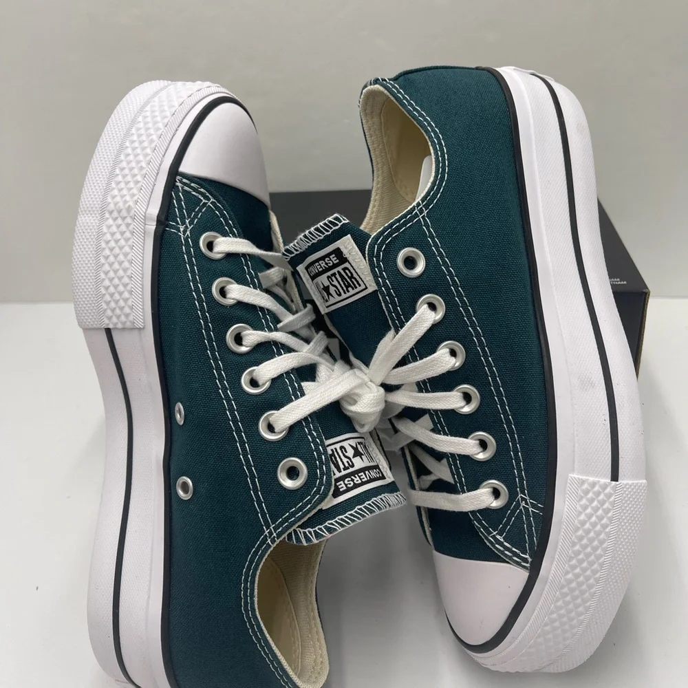 comfortable white platform